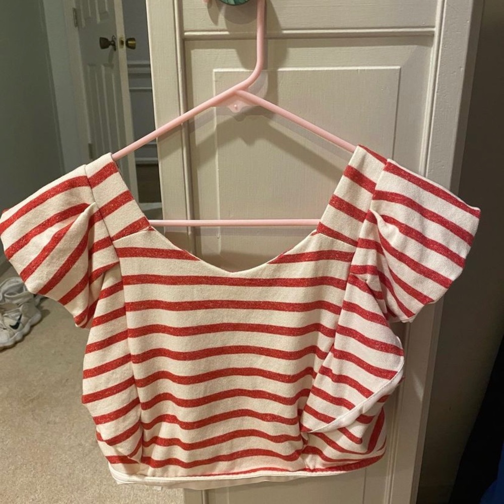 KOCH TOP worn twice no sign of wear